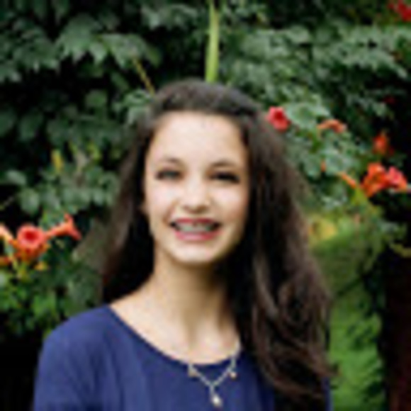 Meet your Posher, Clara - Picture 1 of 1